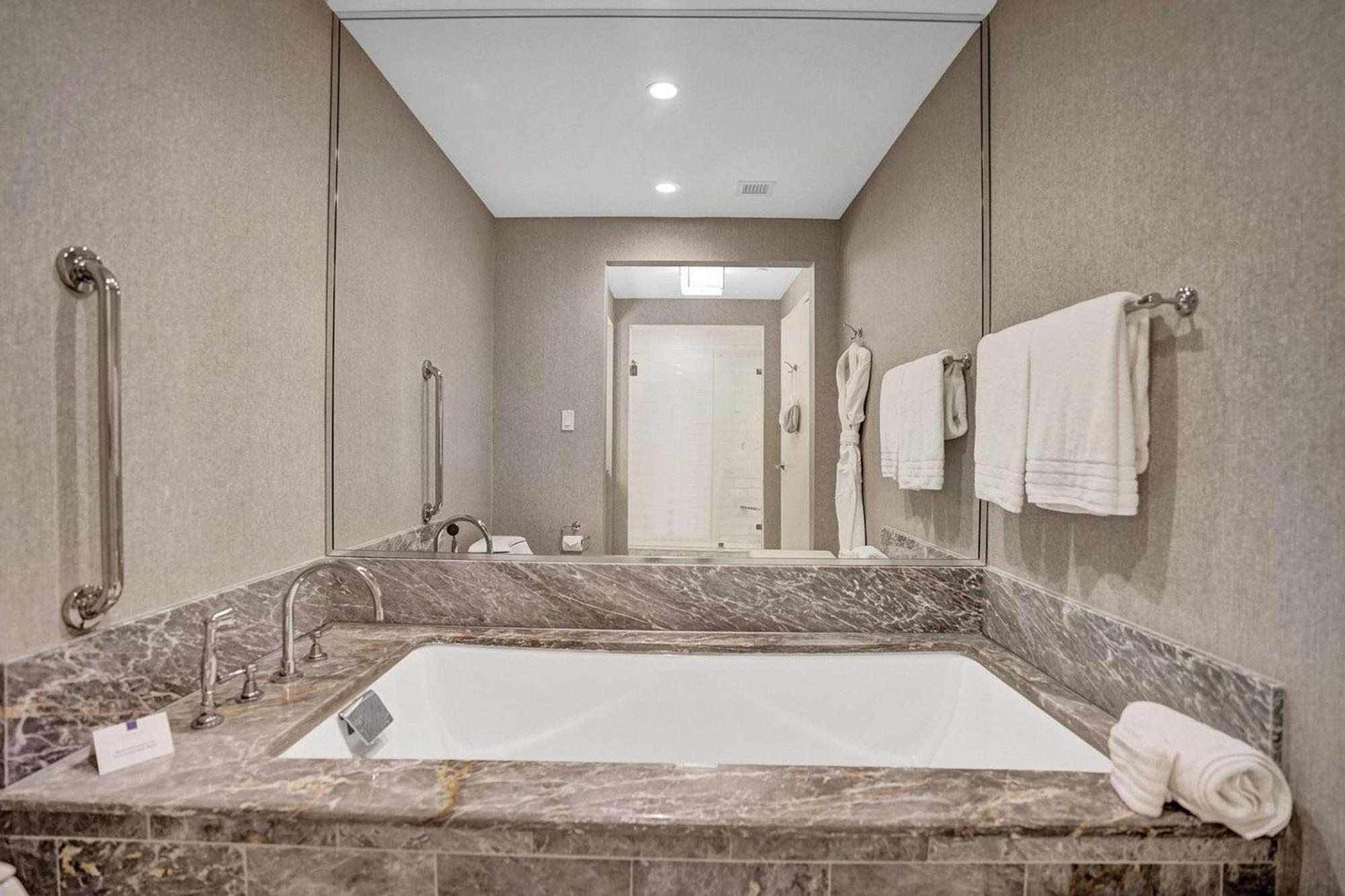 Luxury Beachfront Studio! Fort Lauderdale Exterior foto
