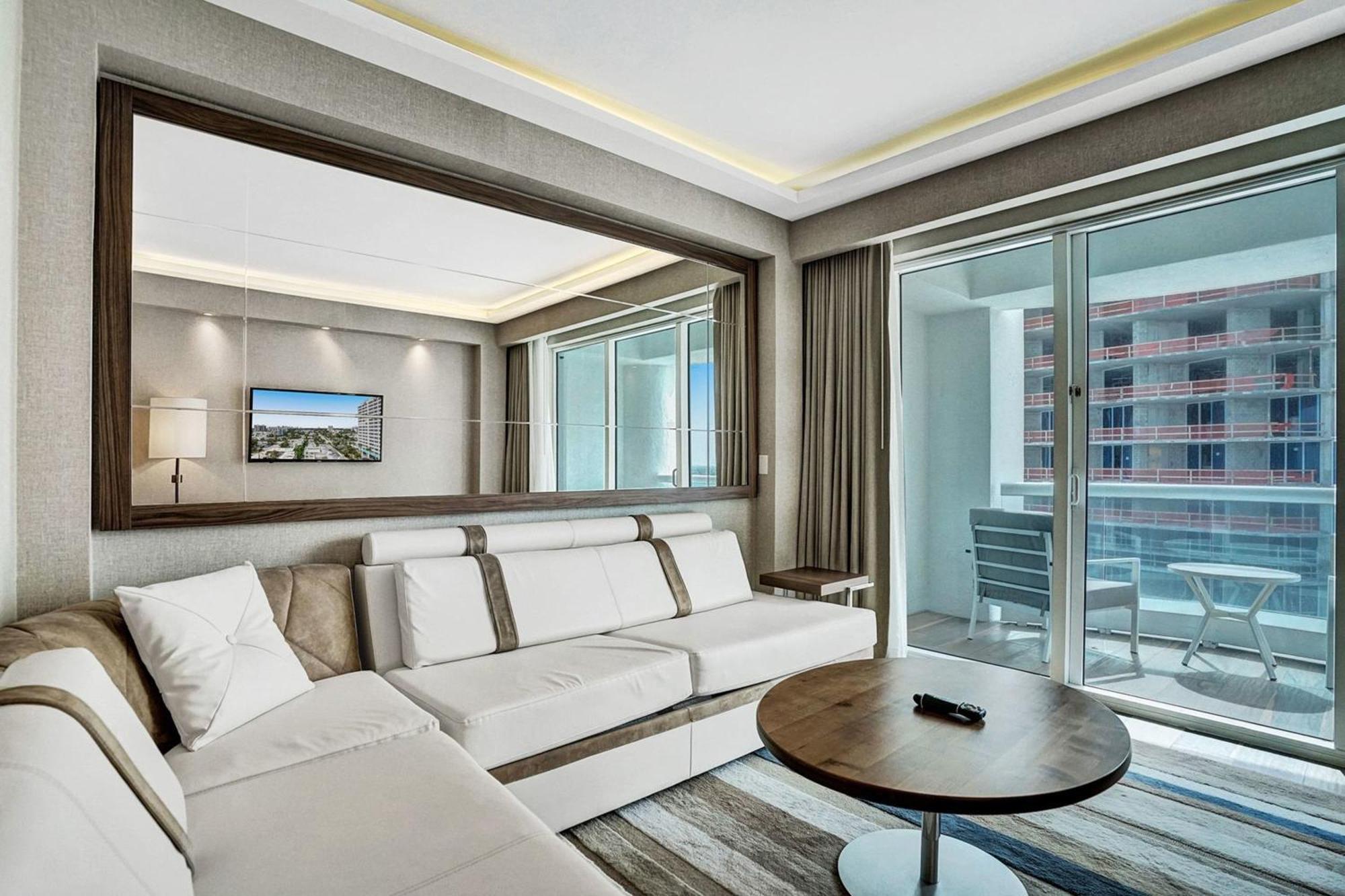 Luxury Beachfront Studio! Fort Lauderdale Exterior foto